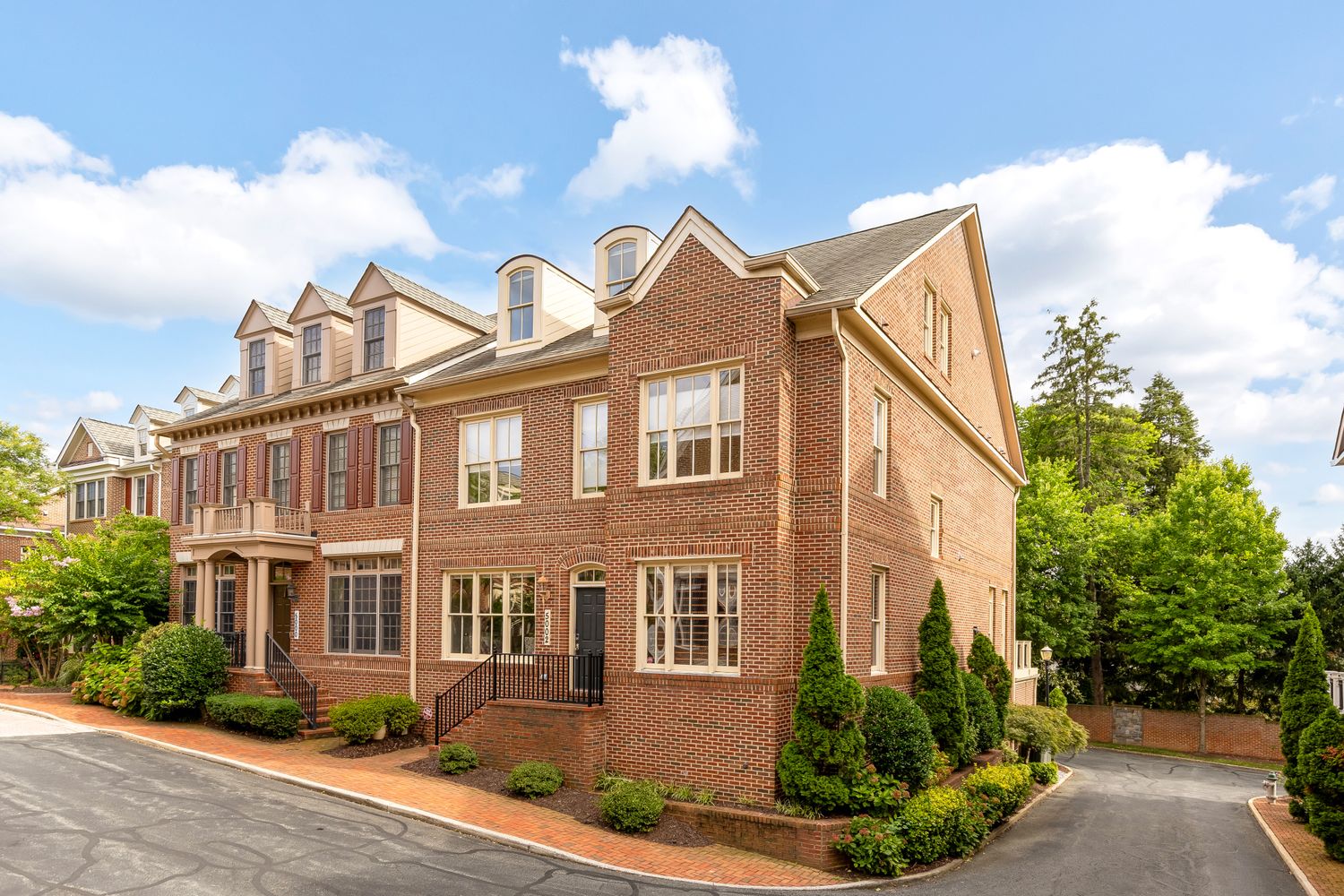 5002 Cedar Croft Drive